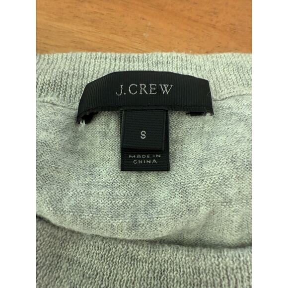 J. Crew Tippi Sweater With Embroidered Lips Size Small 100% Merino Wool - Picture 4 of 6